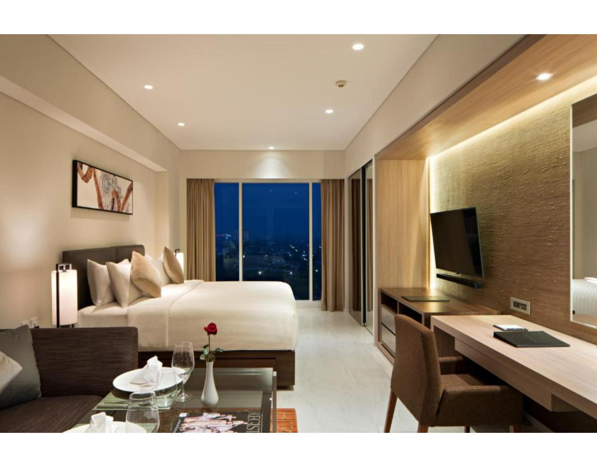 Oakwood Hotel & Residence Surabaya Esterno foto