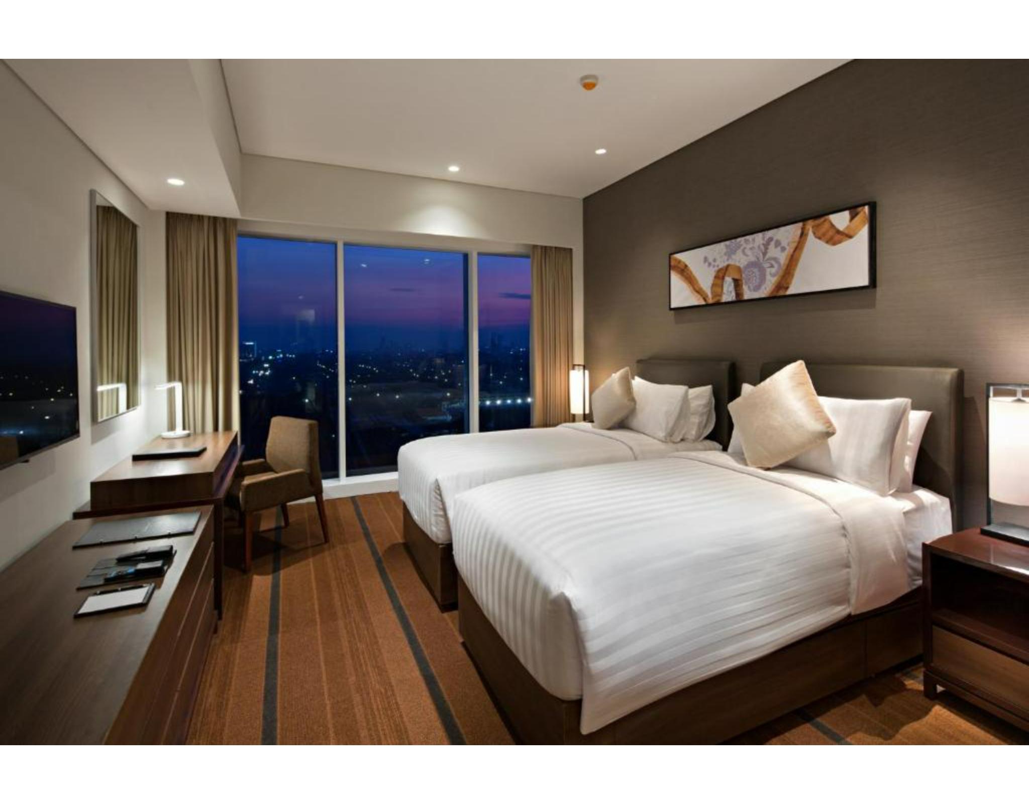 Oakwood Hotel & Residence Surabaya Esterno foto