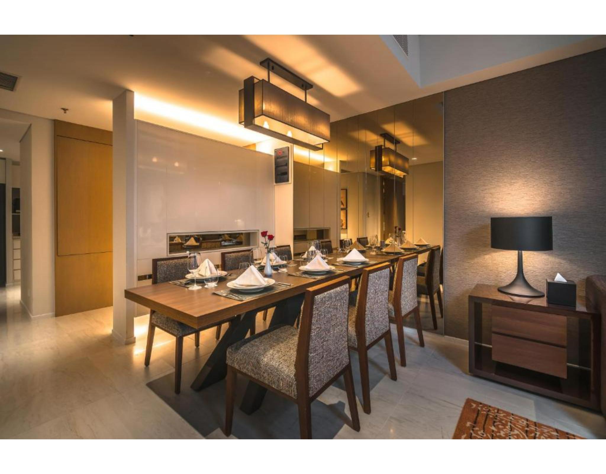 Oakwood Hotel & Residence Surabaya Esterno foto